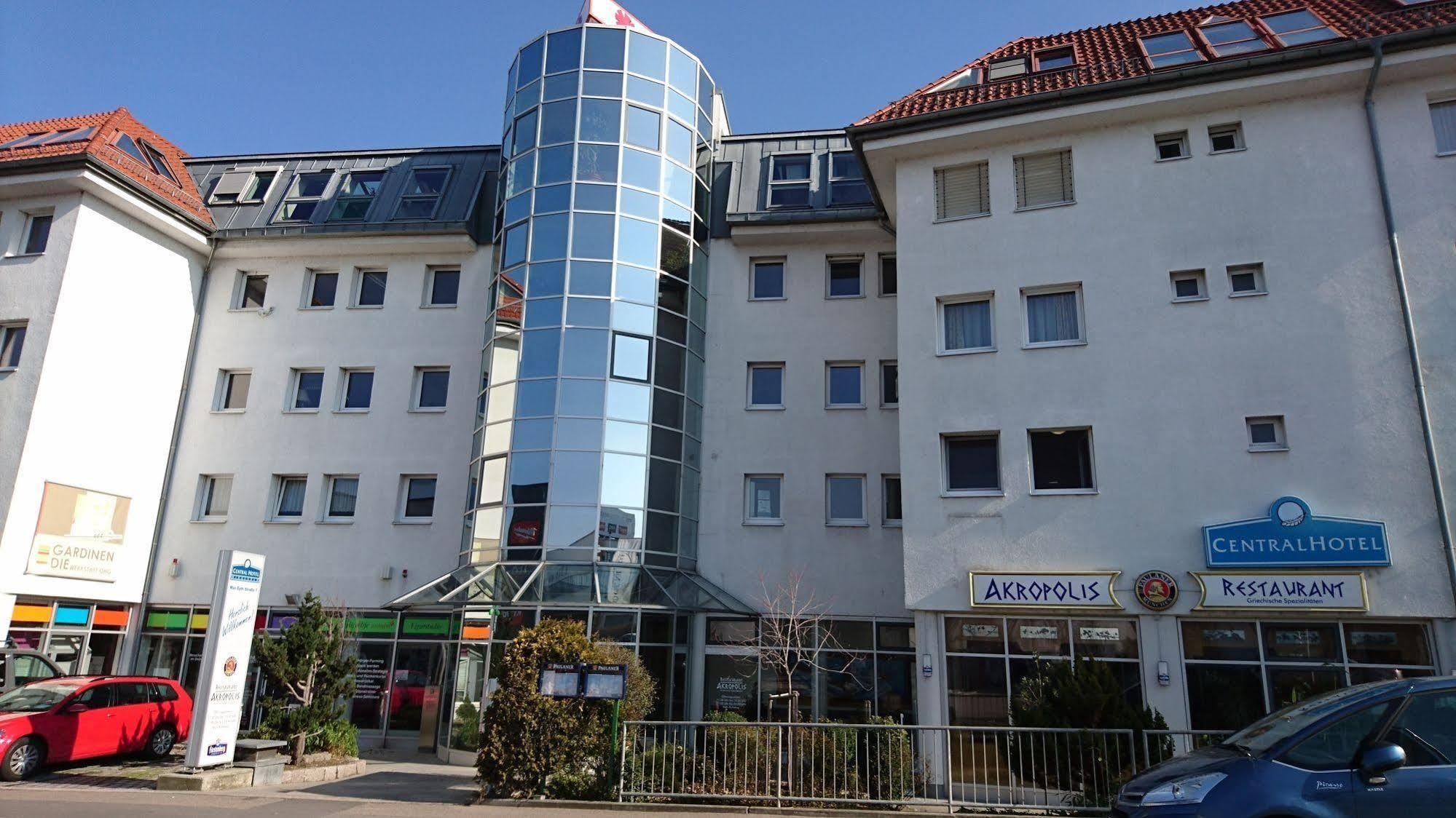 Central Hotel Winnenden Bagian luar foto